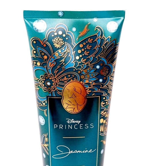 Bath & Body Works Disney Princess Jasmine Ultimate Hydration Body Cream. - Picture 2 of 6